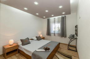 Family Blue Sky apartment AE1440